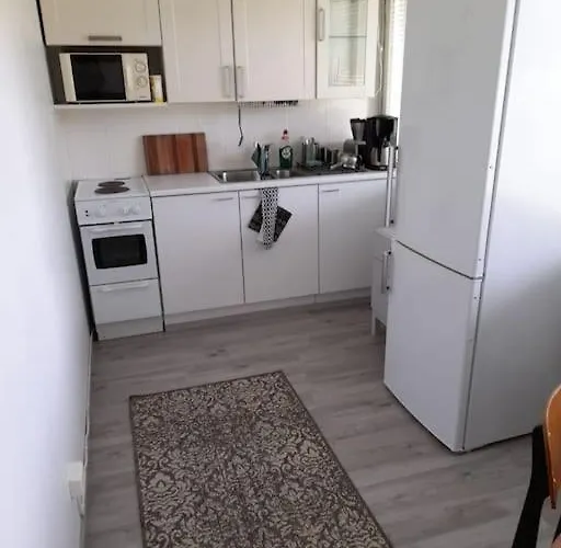 דירה Noin 55m2 Perusvarustein. Knivsund