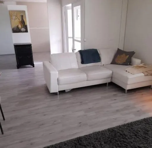 דירה Noin 55m2 Perusvarustein. *